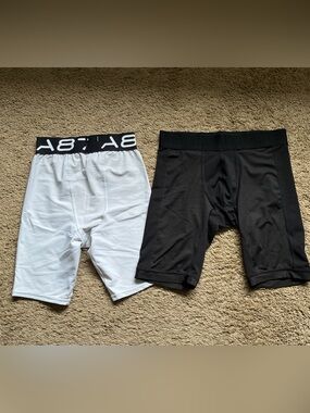American Eagle Outfitters Black AEO Flex Trunk